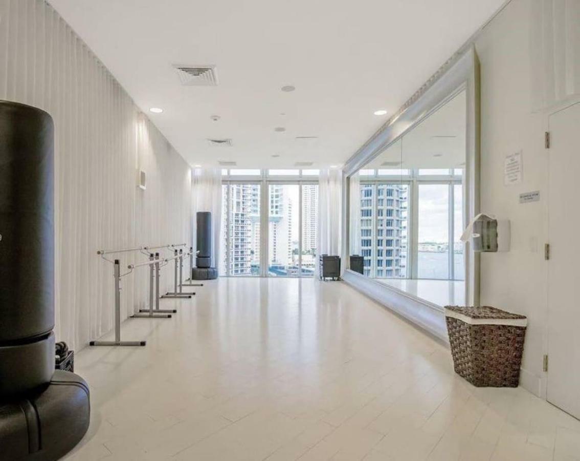 ميامي Iconbrickell Waterfront Luxury 2 Bedrooms With Bayview المظهر الخارجي الصورة